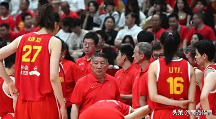 女篮也有“王俊杰”！1米88美式锋线到队第一天，训练场就炸了